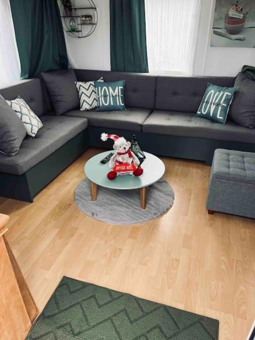 Chalet Dans La Foret Proche Disney La Houssaye-en-Brie المظهر الخارجي الصورة
